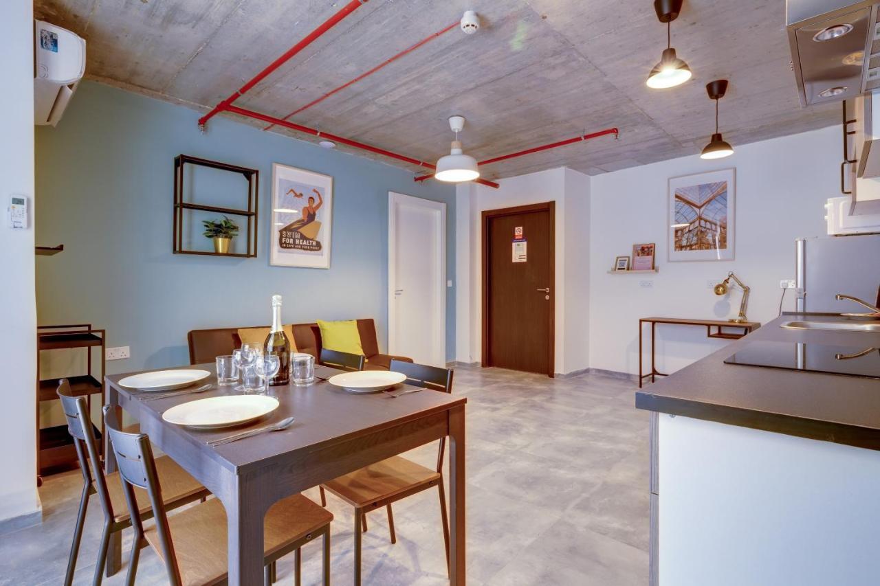 Hotel Creek Sliema